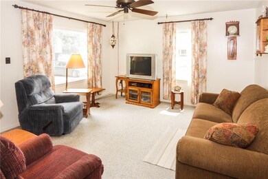 798 N Forsythe St, Franklin, IN 46131 - photo 4