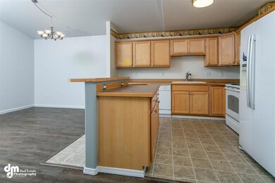 30-Kitchen_2302