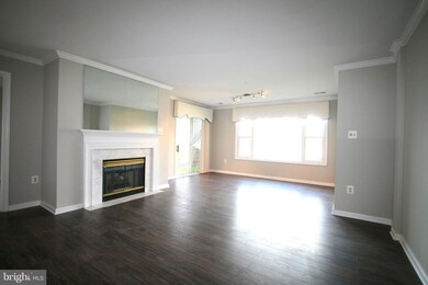 20410 Shore Harbour Dr unit 6A, Germantown, MD 20874 - photo 3