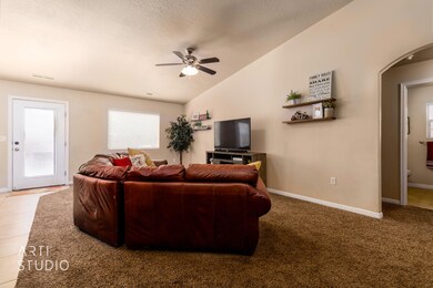 1139 N Camel Springs-H Ovard (25 of 43)