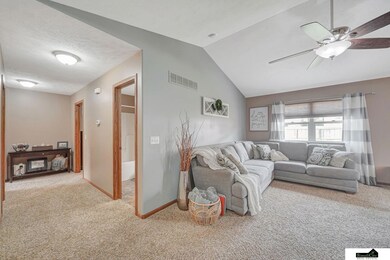 5315 N 11th St, Lincoln, NE 68521 - photo 7