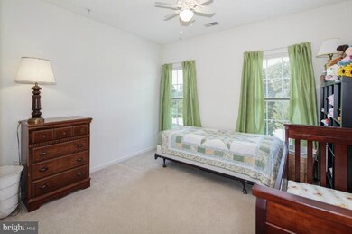 2506 Amber Orchard Ct W unit 203, Odenton, MD 21113 - photo 2