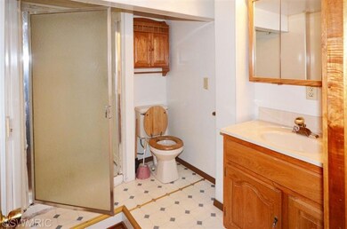 2200 Vanderbilt Ave, Portage, MI 49024 - photo 5