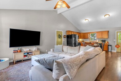 121 E Pine St, Wheatfield, IN 46392 - photo 4