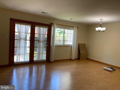 17420 Hughes Rd, Poolesville, MD 20837 - photo 5