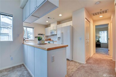 5248 238th Ln SE unit 8-3, Issaquah, WA 98029 - photo 5