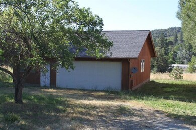 6295 Foley Ln, Central Point, OR 97502 - photo 3