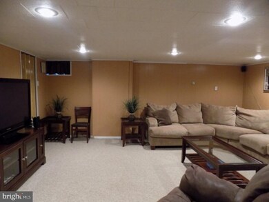 16 Tamaqua St, Tamaqua, PA 18252 - photo 7