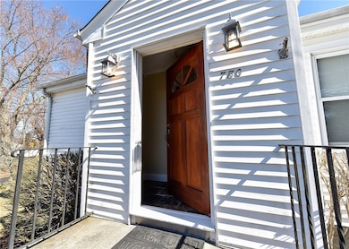 780 Main Rd, Tiverton, RI 02878 - photo 7