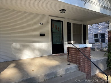 801 B St NW, Ardmore, OK 73401 - photo 2