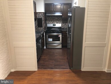 1804 Metzerott Rd unit 308, Adelphi, MD 20783 - photo 7