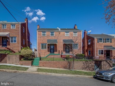 4230 Hildreth St SE, Washington, DC 20019 - photo 7