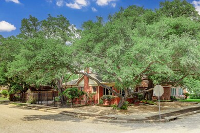 835 W Cottage St, Houston, TX 77009 - photo 2