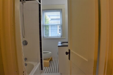 12 Derby St unit 3, Somerville, MA 02145 - photo 7