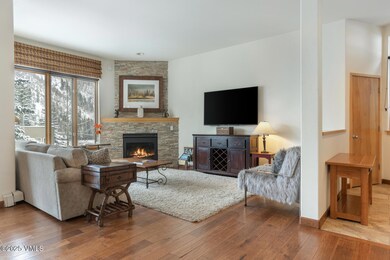 Savoy Villas 2D MLS-7