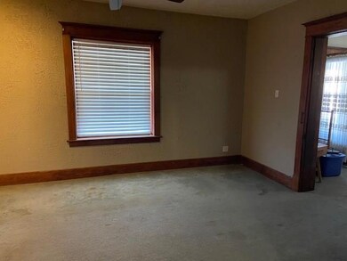 2400 Main St, Parsons, KS 67357 - photo 5