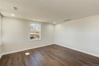 6114 Brown Rd, Floyds Knobs, IN 47119 - photo 3