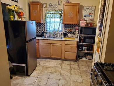 14153 Manning St, Detroit, MI 48205 - photo 6