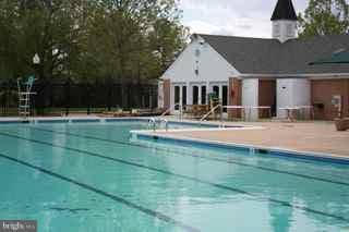 3635 Beech Down Dr, Chantilly, VA 20151 - photo 2