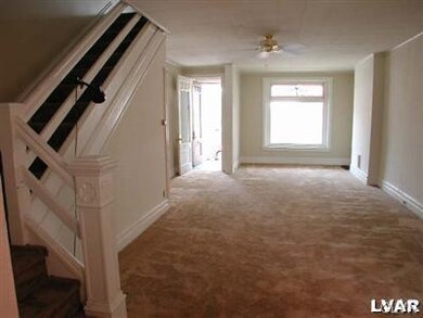 27 N Franklin St, Allentown, PA 18102 - photo 2