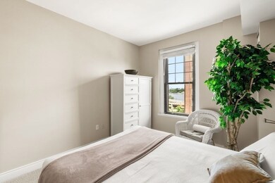 Charlesgate Hall unit 603, Boston, MA 02215 - photo 3