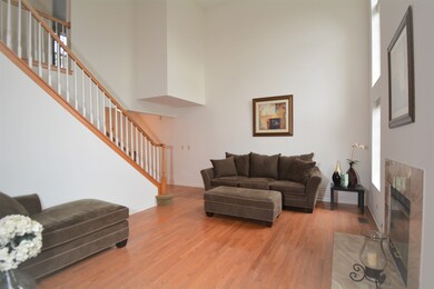 1872 Tamahawk Ln unit 1872, Naperville, IL 60564 - photo 2