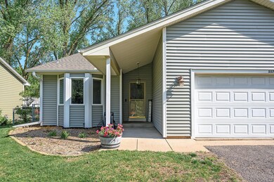 557 98th Ln NW, Coon Rapids, MN 55433 - photo 3