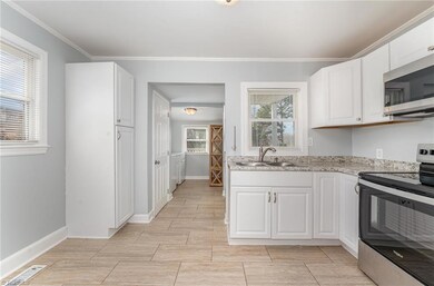 1101 Hickory Ave, Greensboro, NC 27405 - photo 6