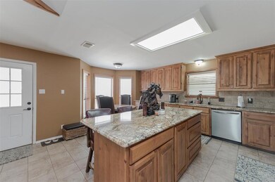 565 Chisum Trail Rd, Whitesboro, TX 76273 - photo 7