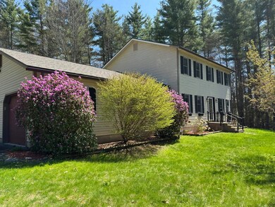 216 Maplewood Dr, West Rutland, VT 05777 - photo 2