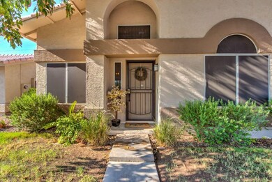 1302 E Hearne Way-6