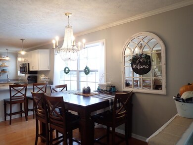 813 Maple Ct, Marion, IN 46953 - photo 5