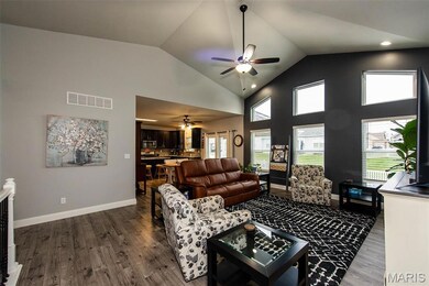 1011 Pine Creek Dr, Wentzville, MO 63385 - photo 7