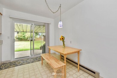 3118 Maple St, Longview, WA 98632 - photo 7