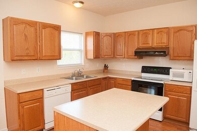 1038 Roxboro St, West Lafayette, IN 47906 - photo 7