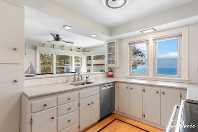 7-web-or-mls-1418-lake-blvd