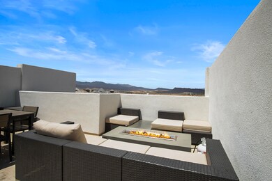 4 - Roof Deck
