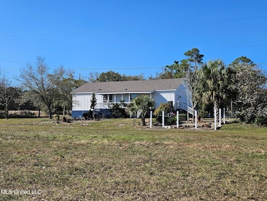 1514 Ellis Dr, Pass Christian, MS 39571 - photo 3