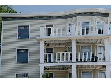 260 Park Ave unit 5, Portland, ME 04102 - photo 3