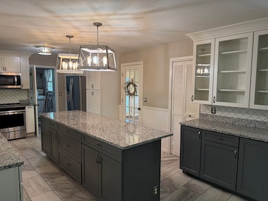 1126 Savanah St, Big Rock, VA 24603 - photo 6