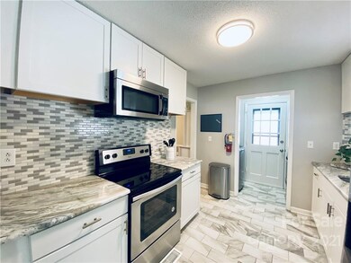 5121 Stoney Oaks Dr, Gastonia, NC 28052 - photo 6