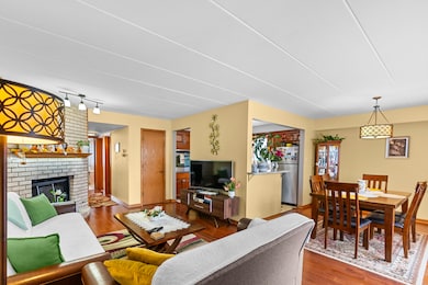 6331 W 63rd St unit 2A, Chicago, IL 60638 - photo 3