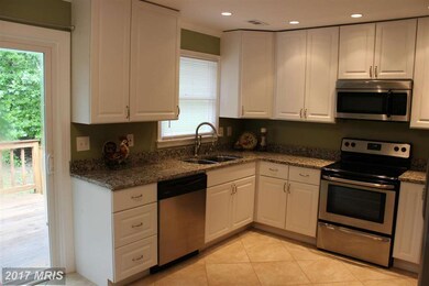 615 Southampton Dr, Ruther Glen, VA 22546 - photo 2