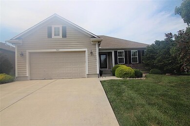 720 Indian Grass Way, Raymore, MO 64083 - photo 2