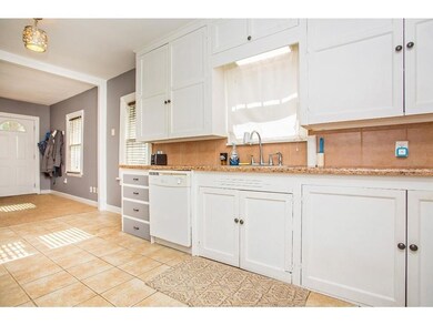 5313 Urbandale Ave, Des Moines, IA 50310 - photo 5