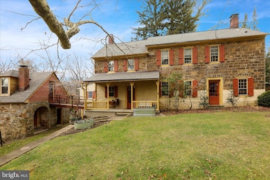 615 W Bellevue Ave, Reading, PA 19605 - photo 2