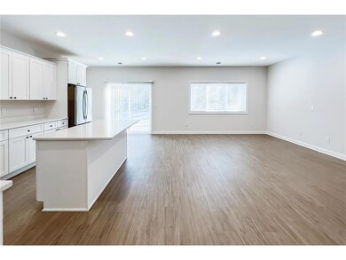 607 Field Point St, Roberts, WI 54023 - photo 4