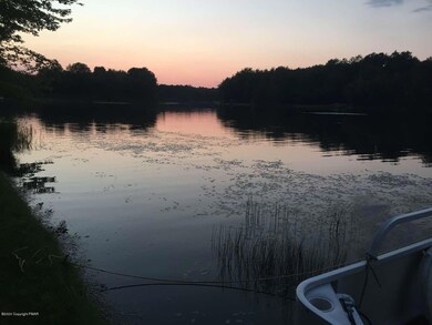 1471 Arrowhead Dr, Pocono Lake, PA 18347 - photo 6