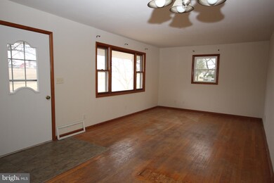 4304 Harney Rd, Taneytown, MD 21787 - photo 6