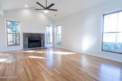 6602 Rowsgate16